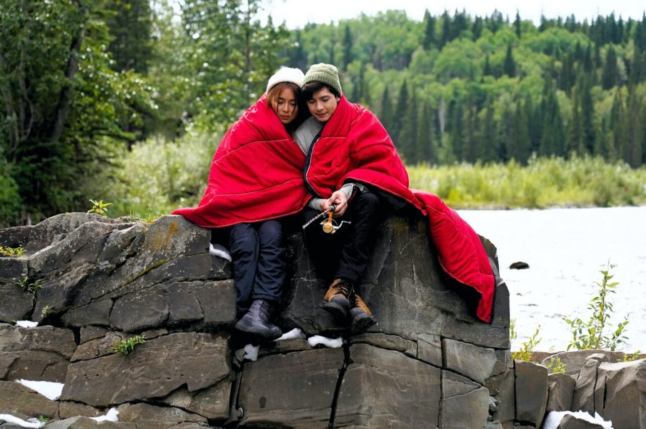 Kathryn Bernardo and Alden Richards. Photo from Star Cinema