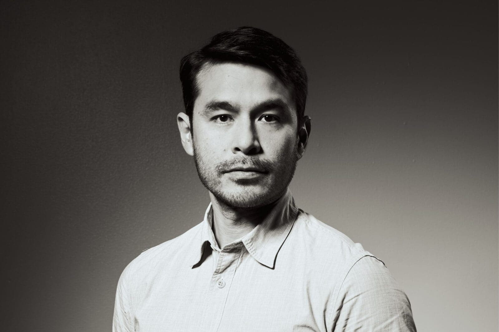 atom araullo