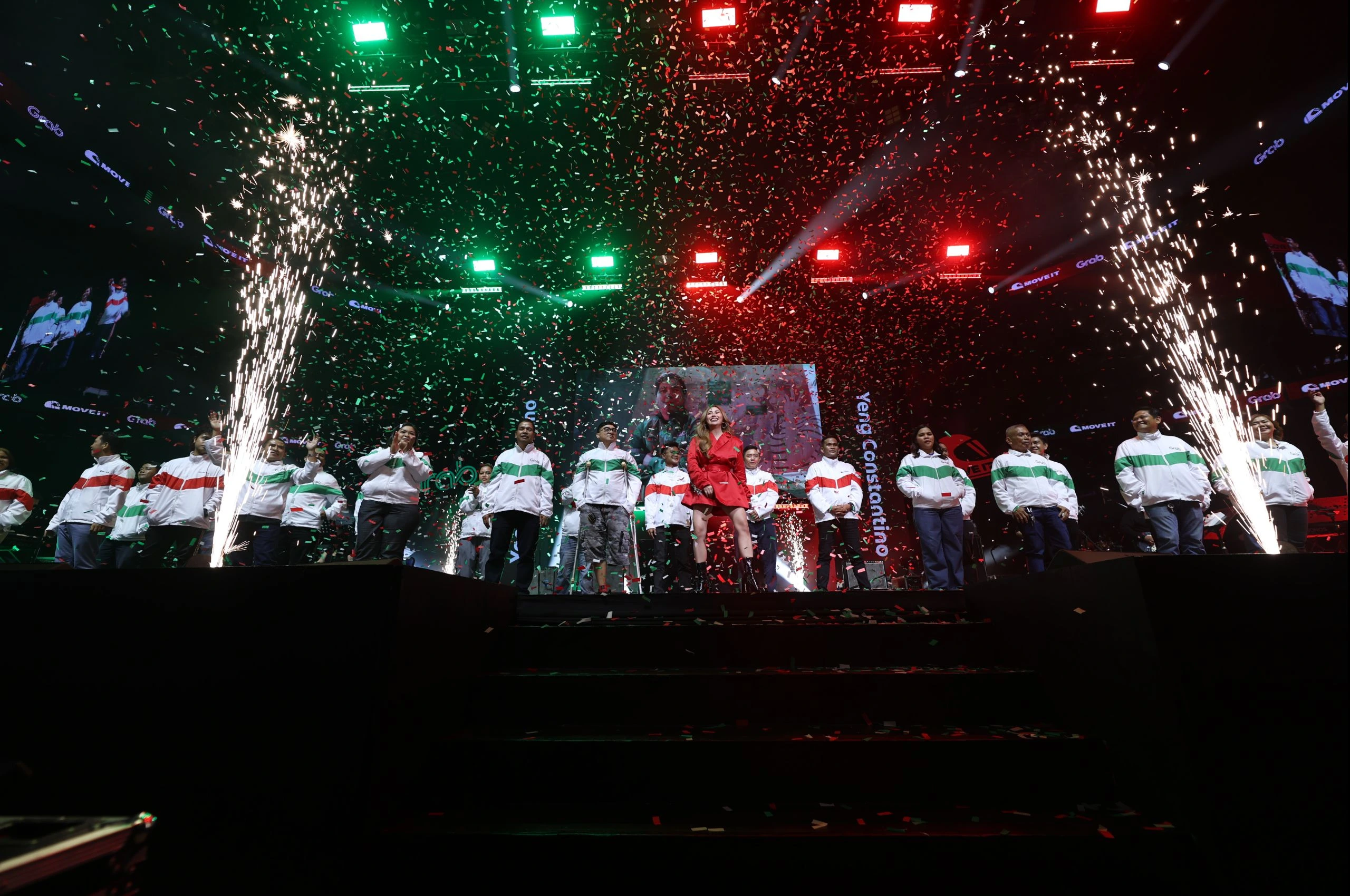 Grab and Move It Saludo Concert