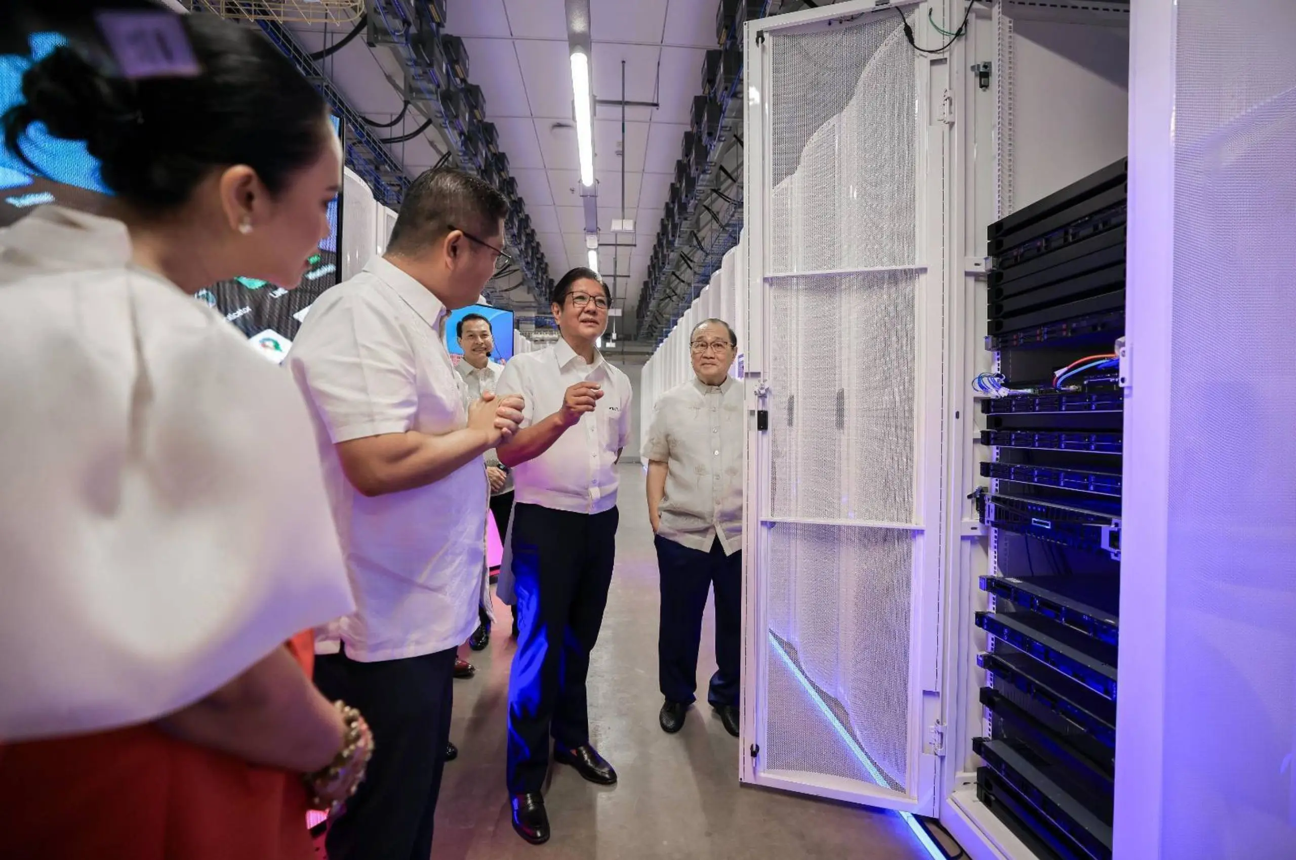 bongbong marcos ai data center laguna
