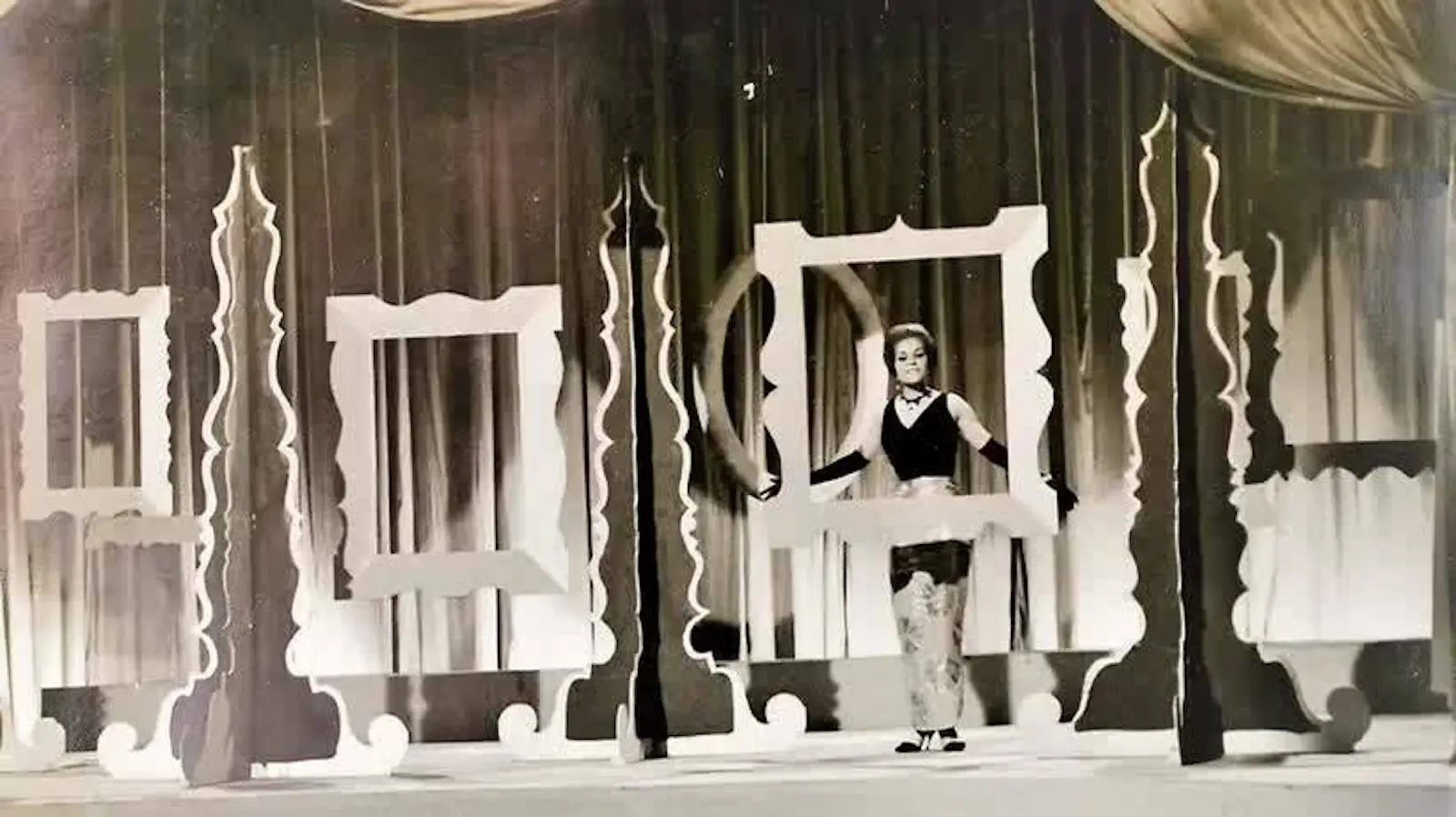 pilita corrales magician