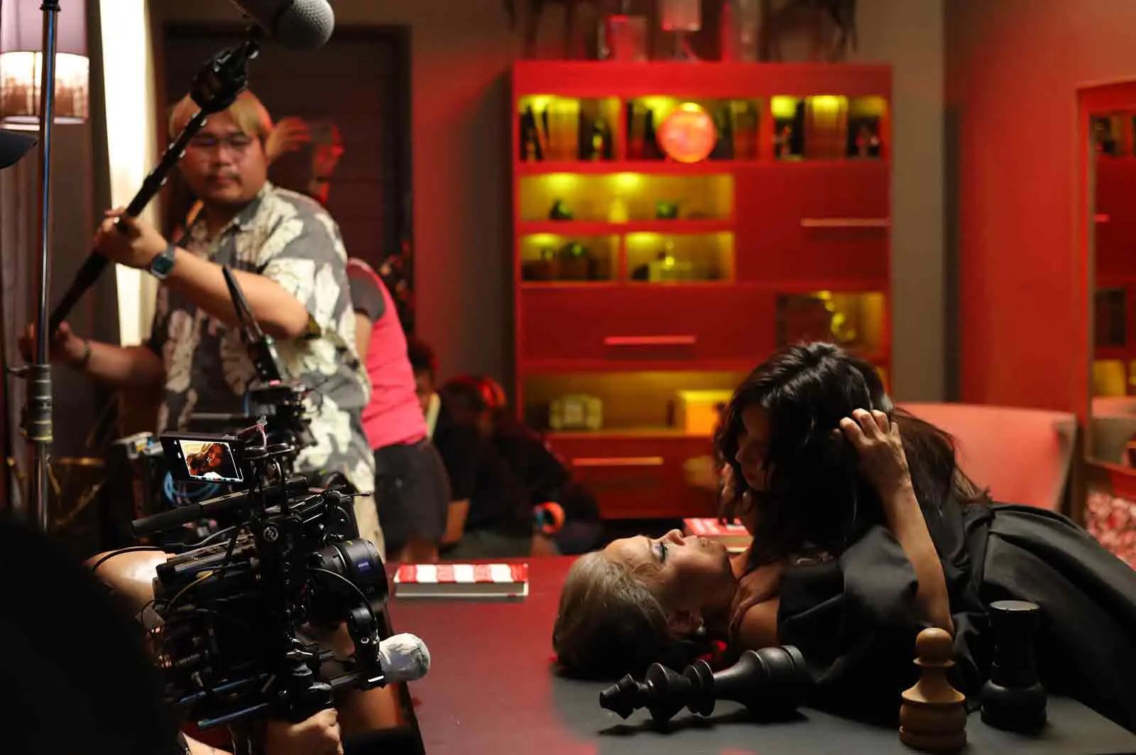 A Very Good Girl BTS