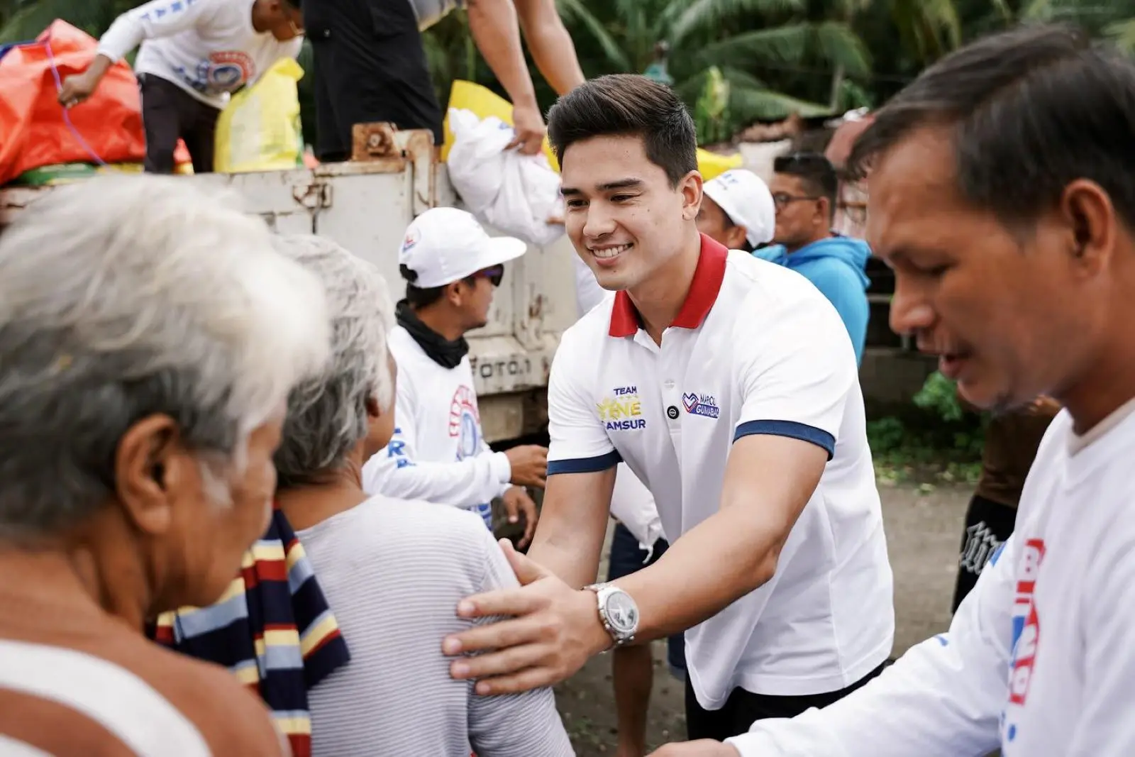 marco gumabao typhoon pepito camarines sur
