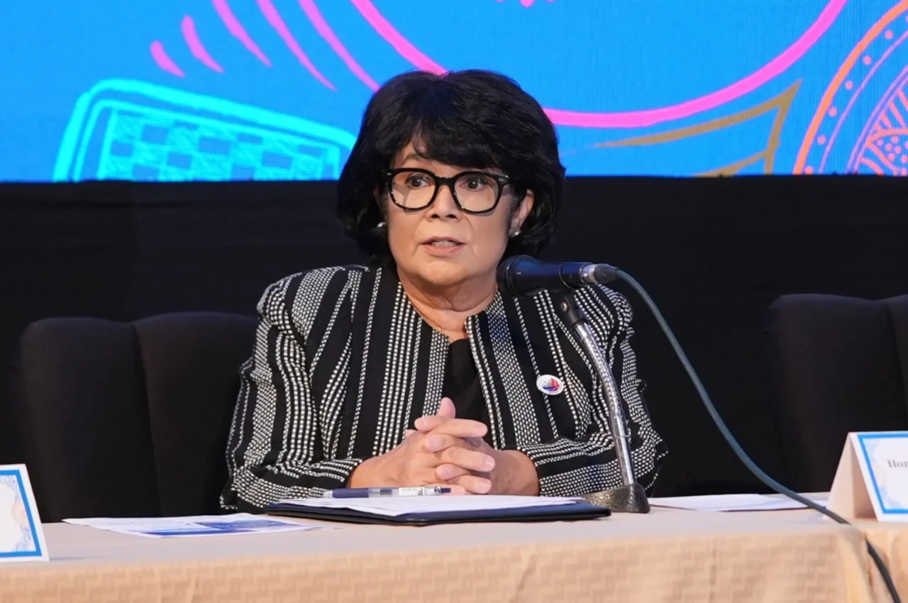 toni yulo loyzaga denr secretary