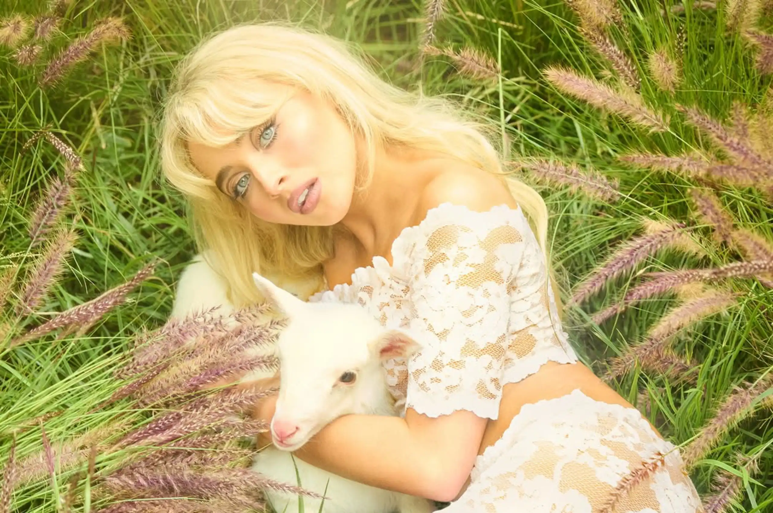 Sabrina Carpenter Rolling Stone