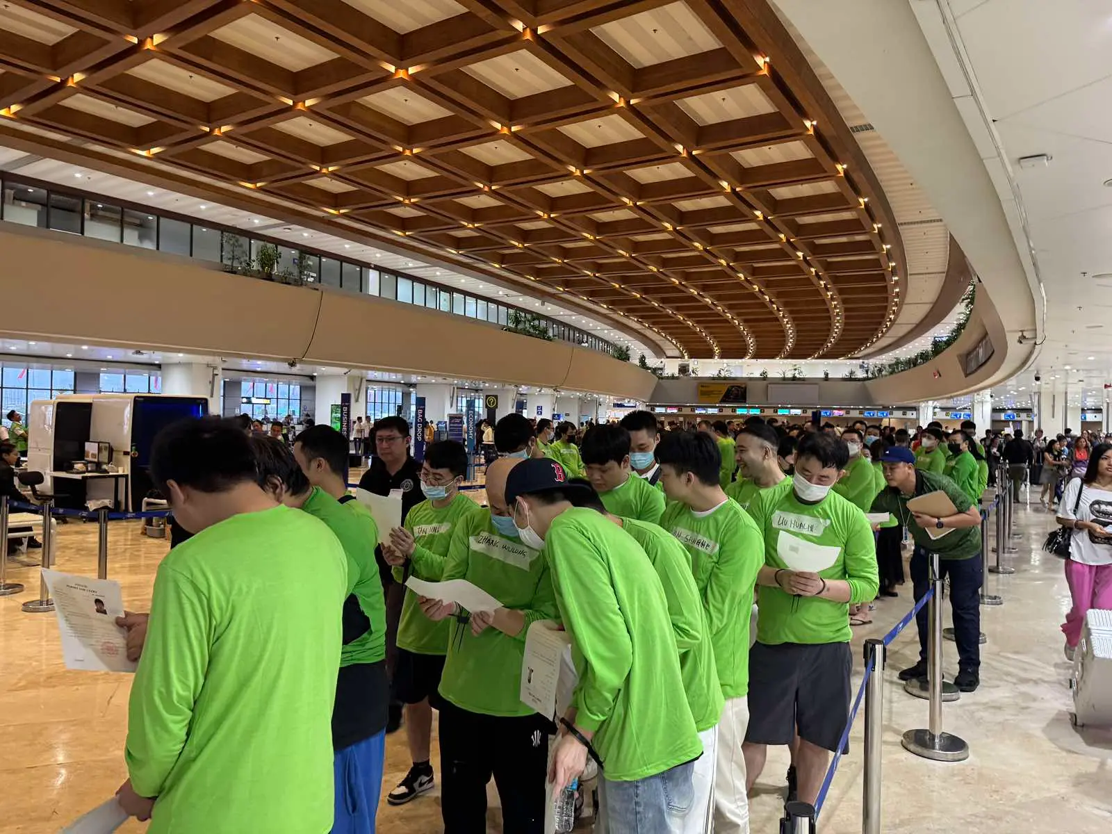 chinese pogo workers deported naia 1