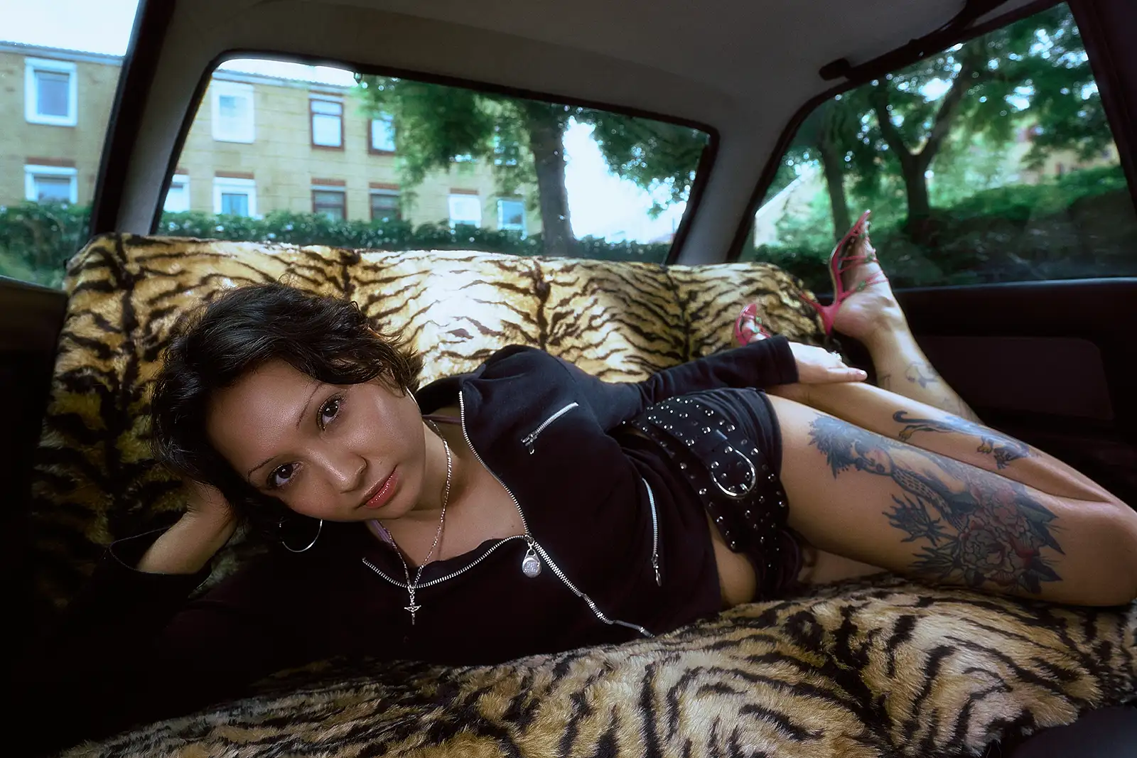 peach dj producer shot by helena bermejo