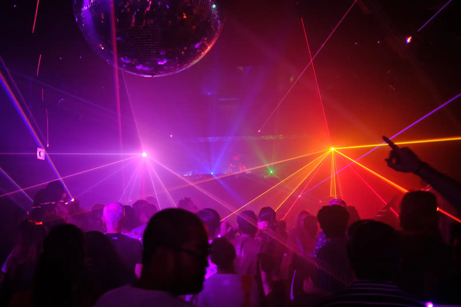 DJ Harvey performing in Klymax Discotheque