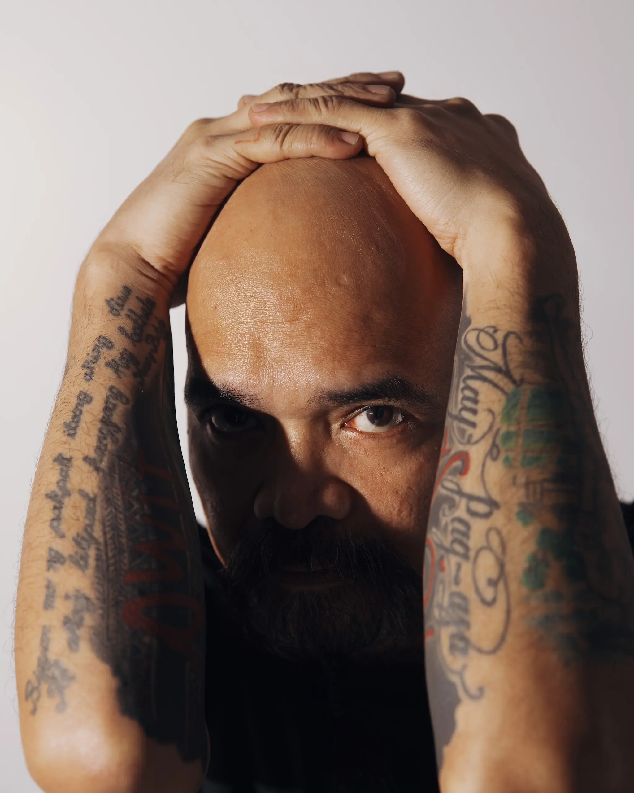 dong abay tattoos photo squatting