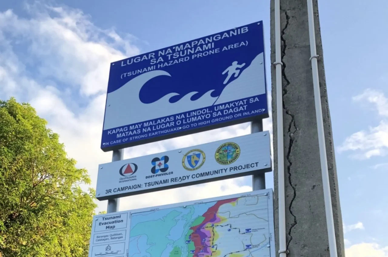 philippines tsunami warning