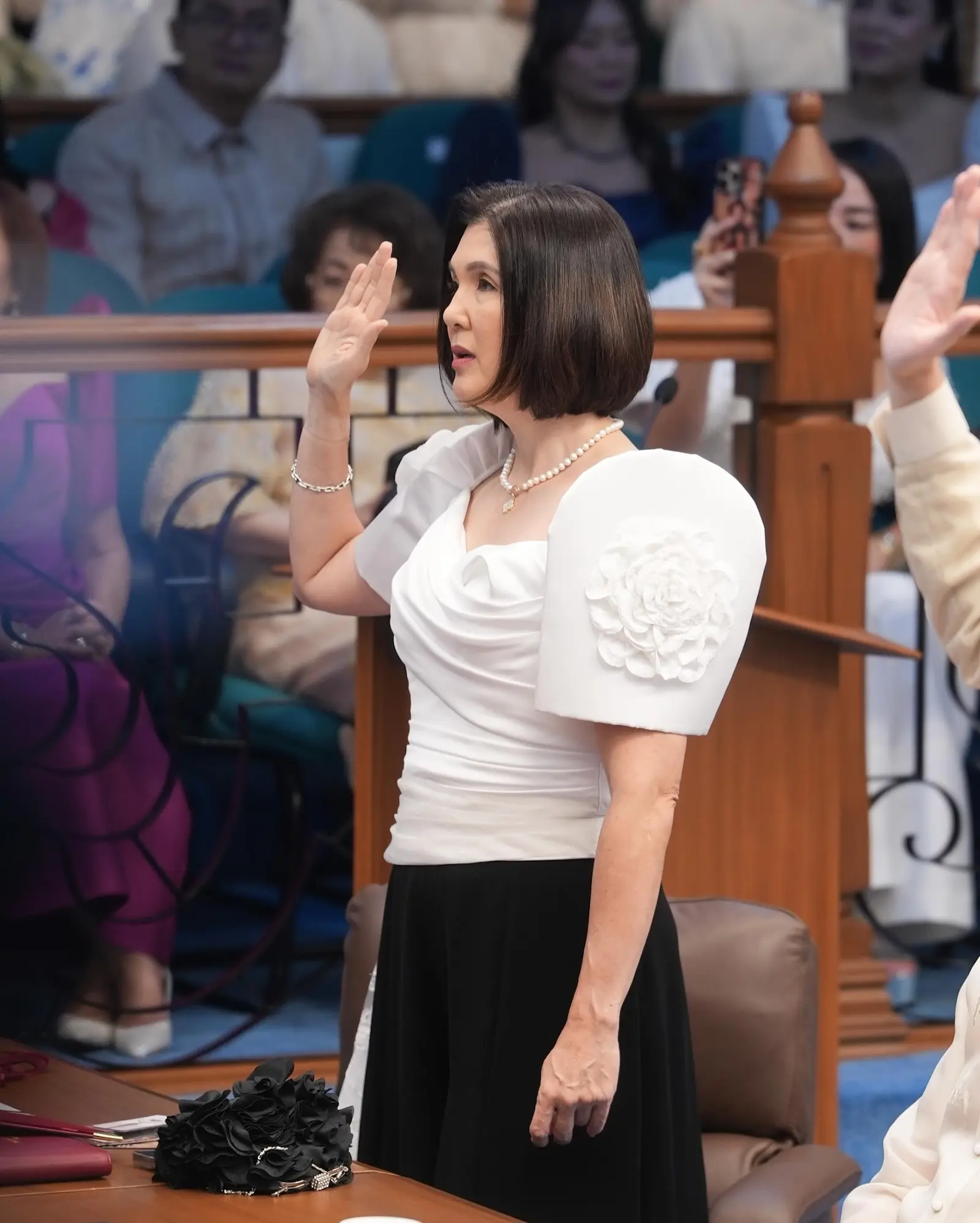pia cayetano senate oath