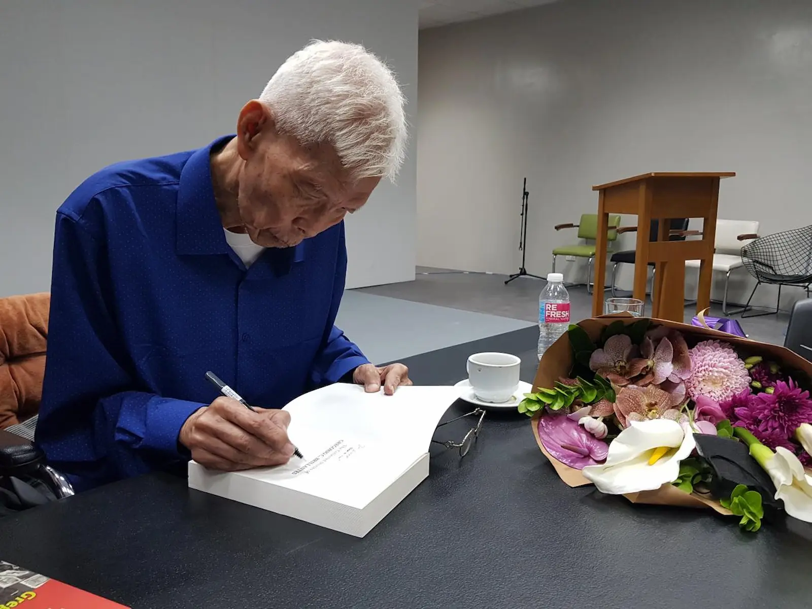 Gregorio Brillantes Book Signing Ateneo
