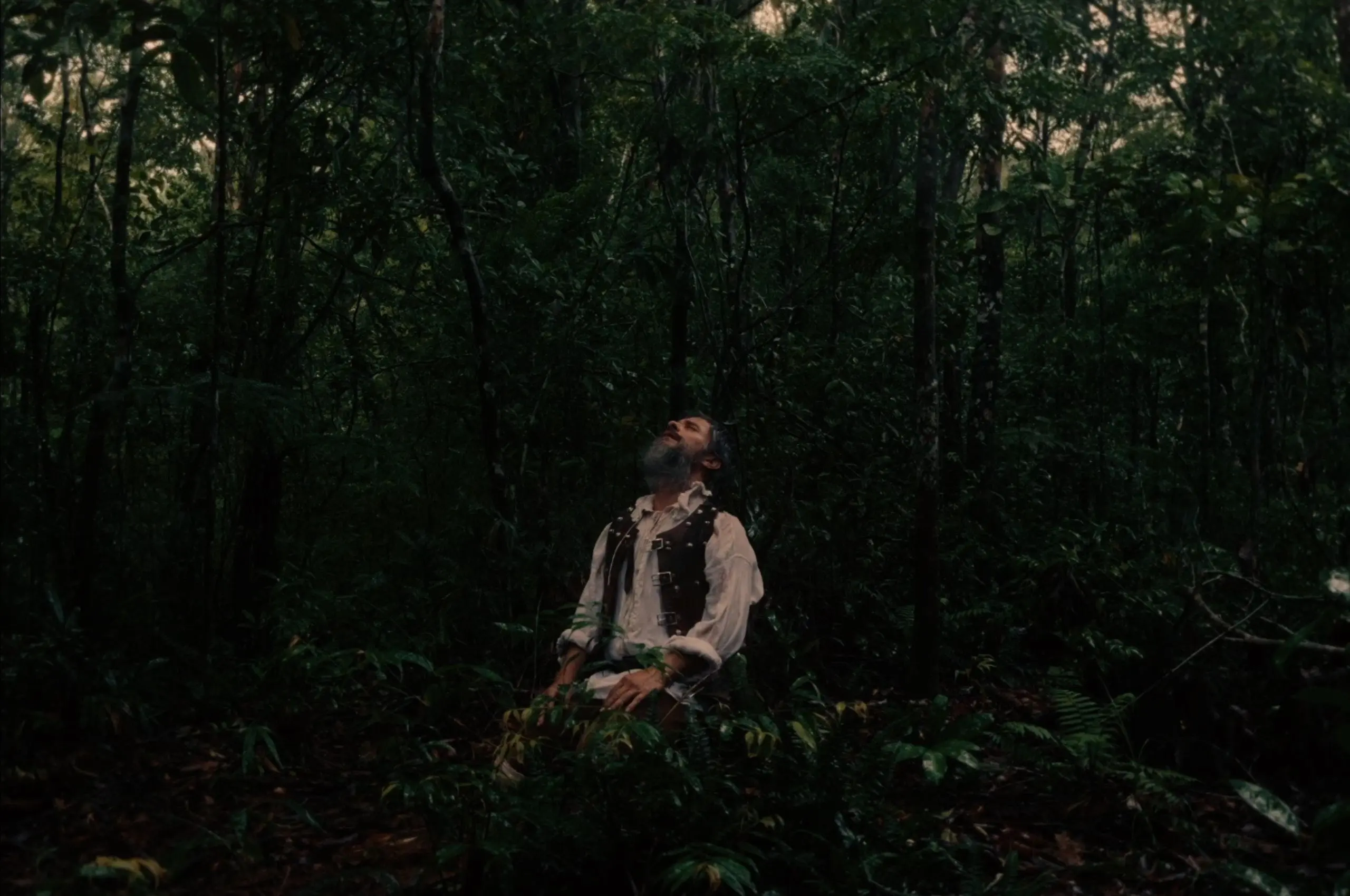 magellan lav diaz gael garcia bernal