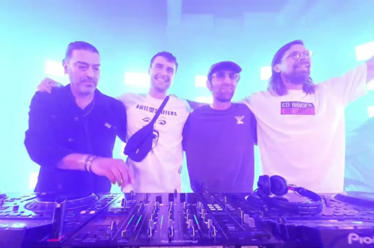 Thomas Bangalter surprise set in paris