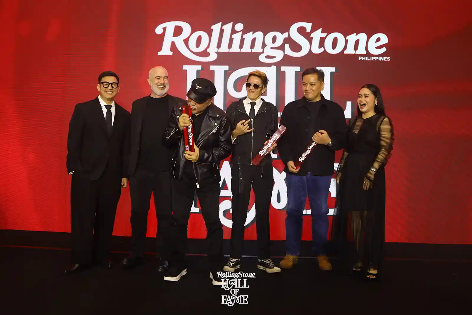 mike hanopol receives award at rolling stone philippines hall of fame 2025 on behalf of juan dela cruz