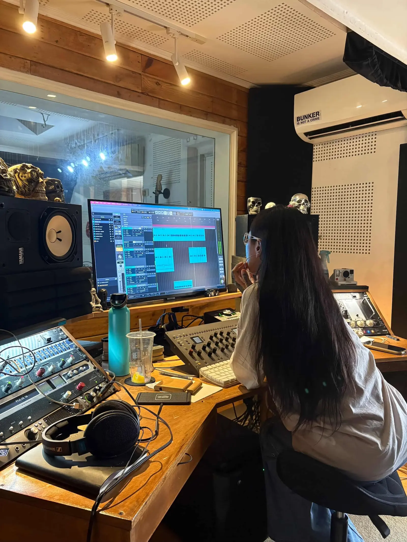 m1ss jade so in studio esoterica