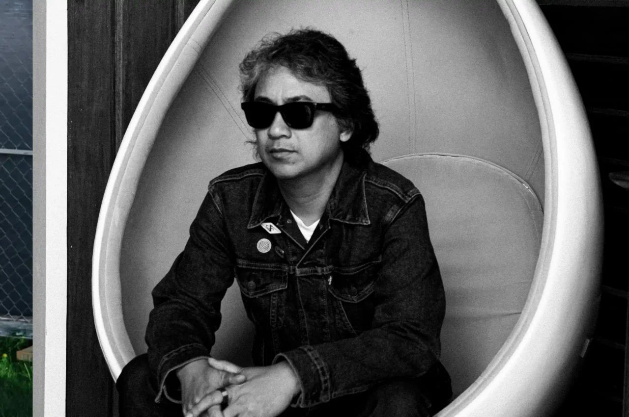 Ely Buendia