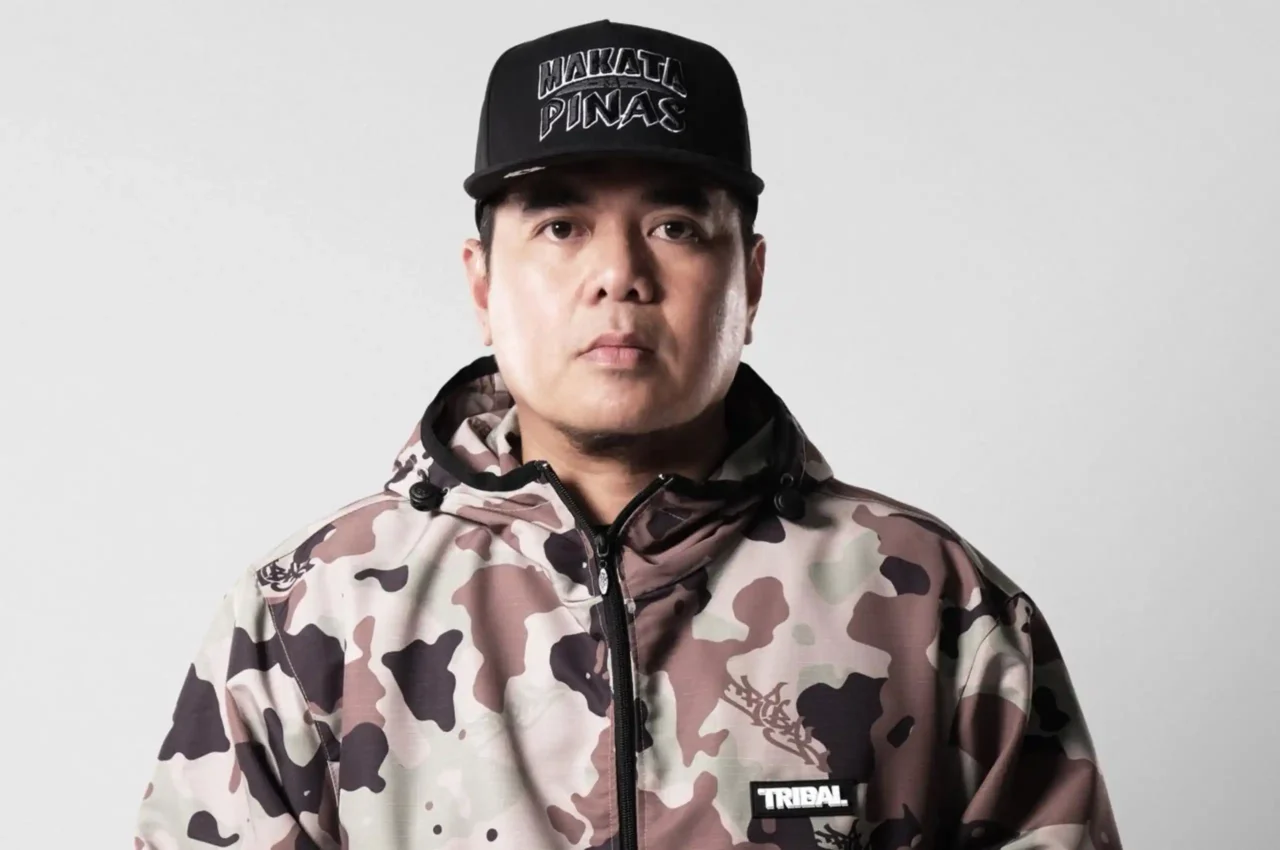 Gloc-9 chapbook release