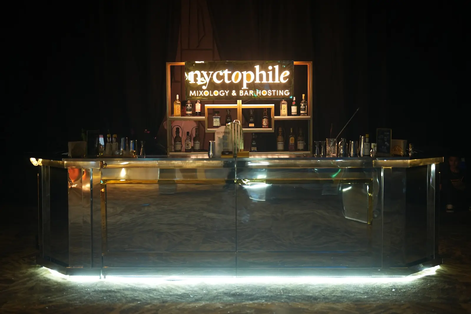 nyctophile mobile bar