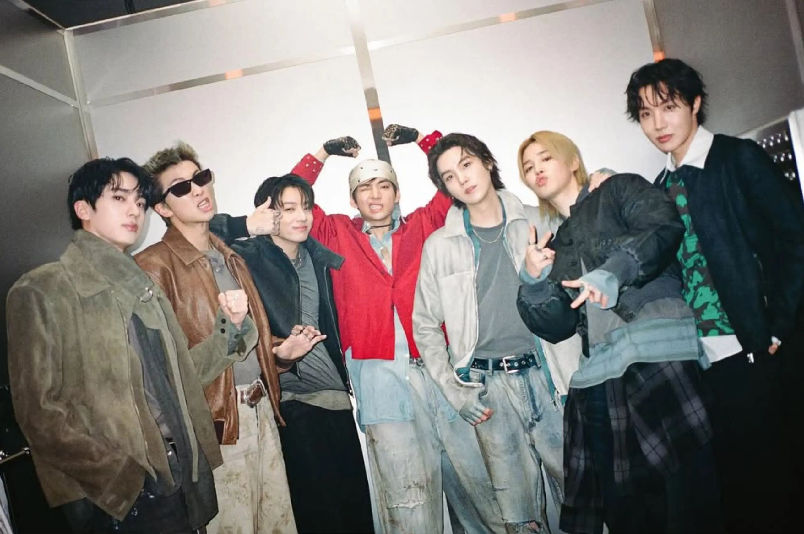 BTS jin, RM, jung kook, v, suga, jimin, j-hope