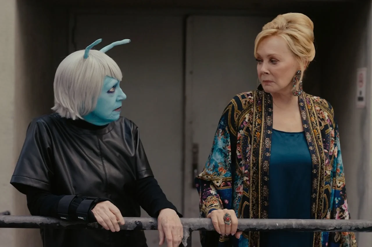 hacks s5e2 deborah vance ann dowd