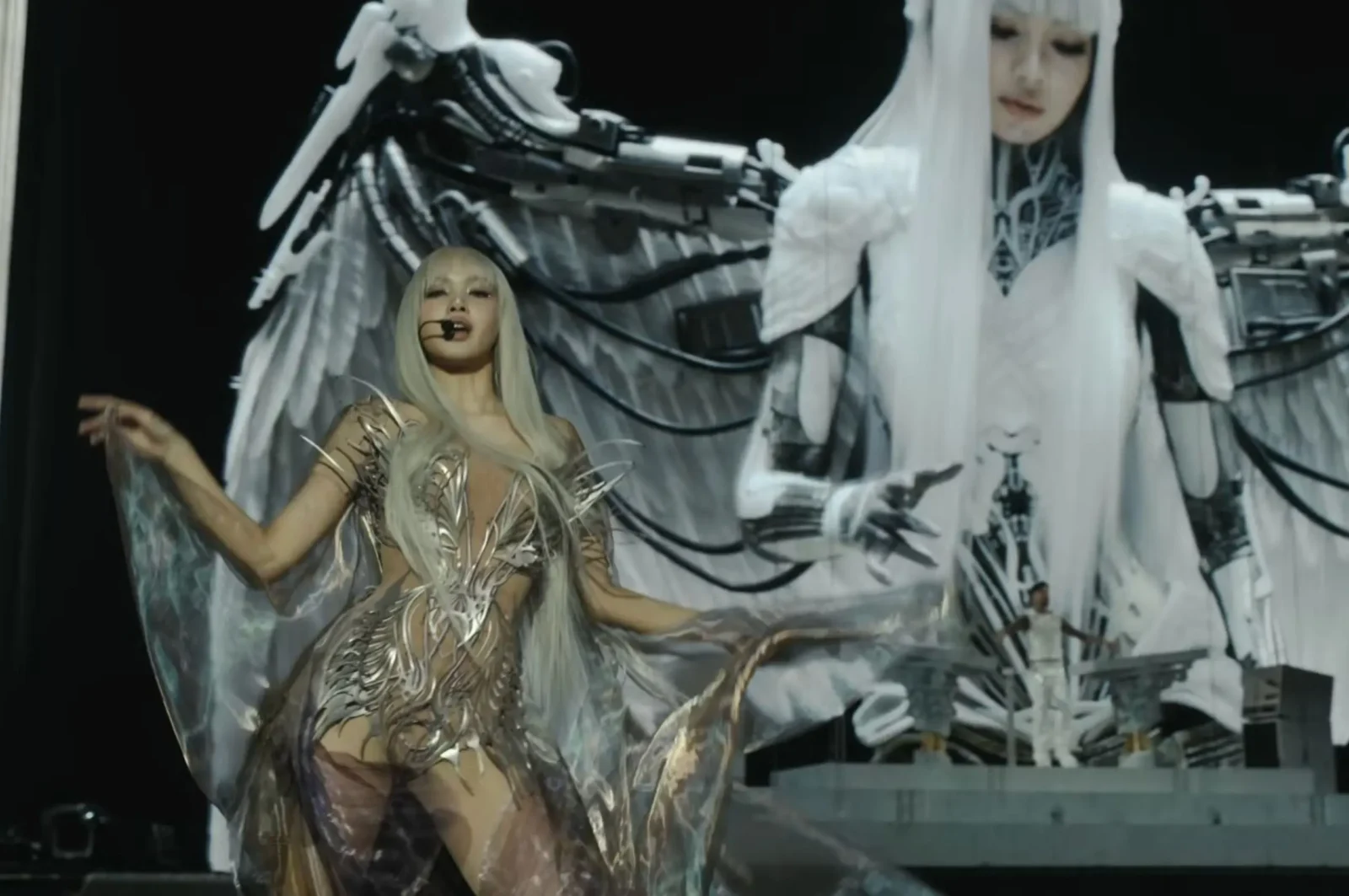 lisa anyma coachella 2026