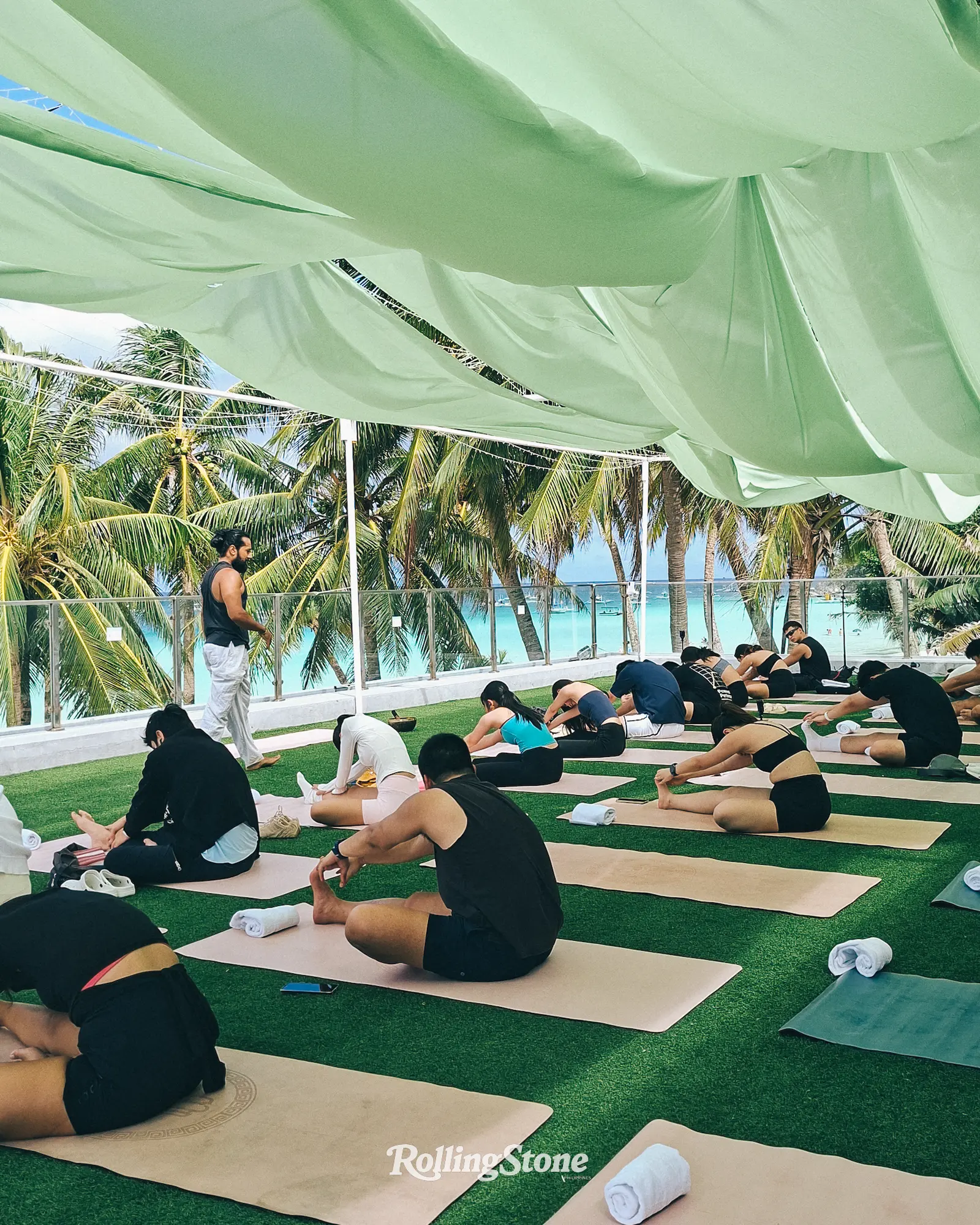yoga discovery boracay