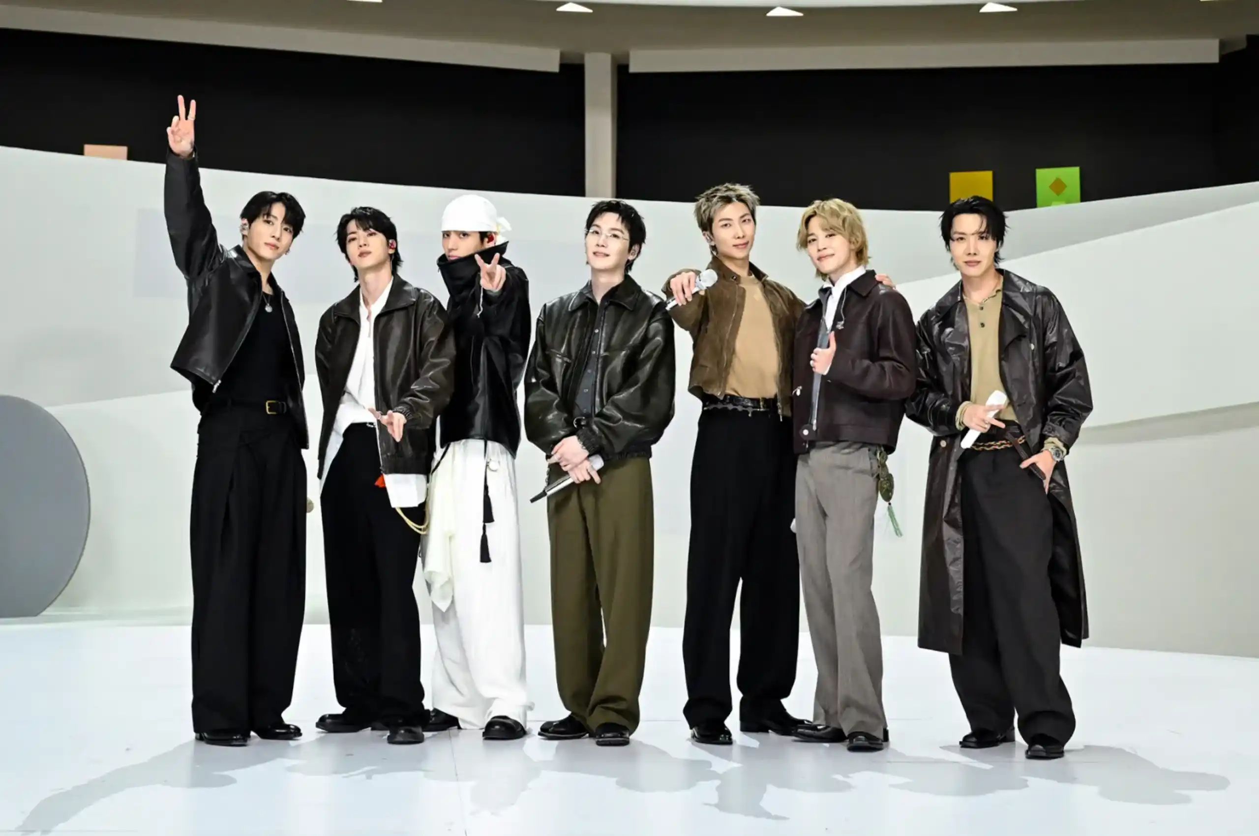 Jung Kook, Jin, V, Suga, RM, Jimin, and j-hope of BTS