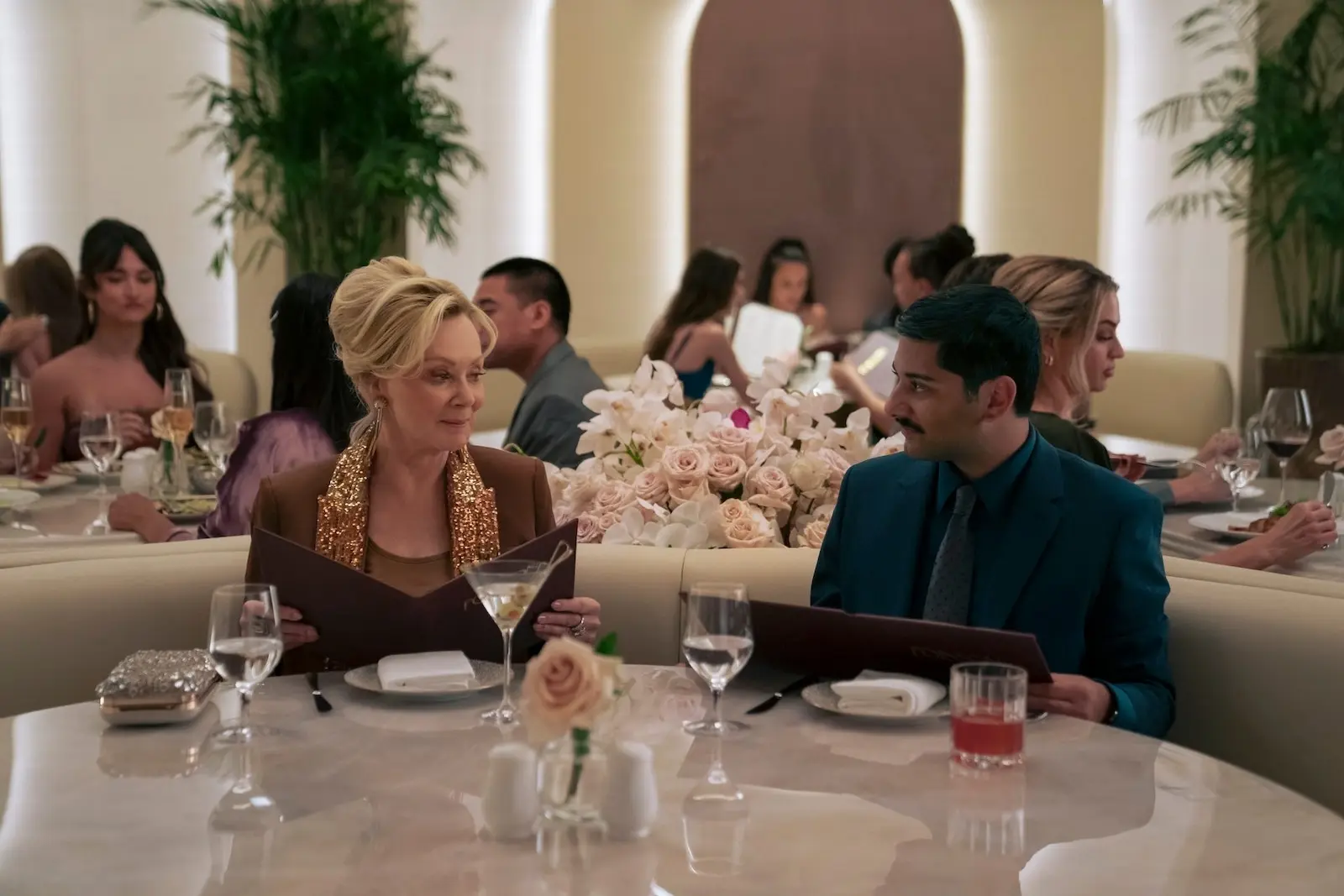hacks season 4 episode 4 deborah damien