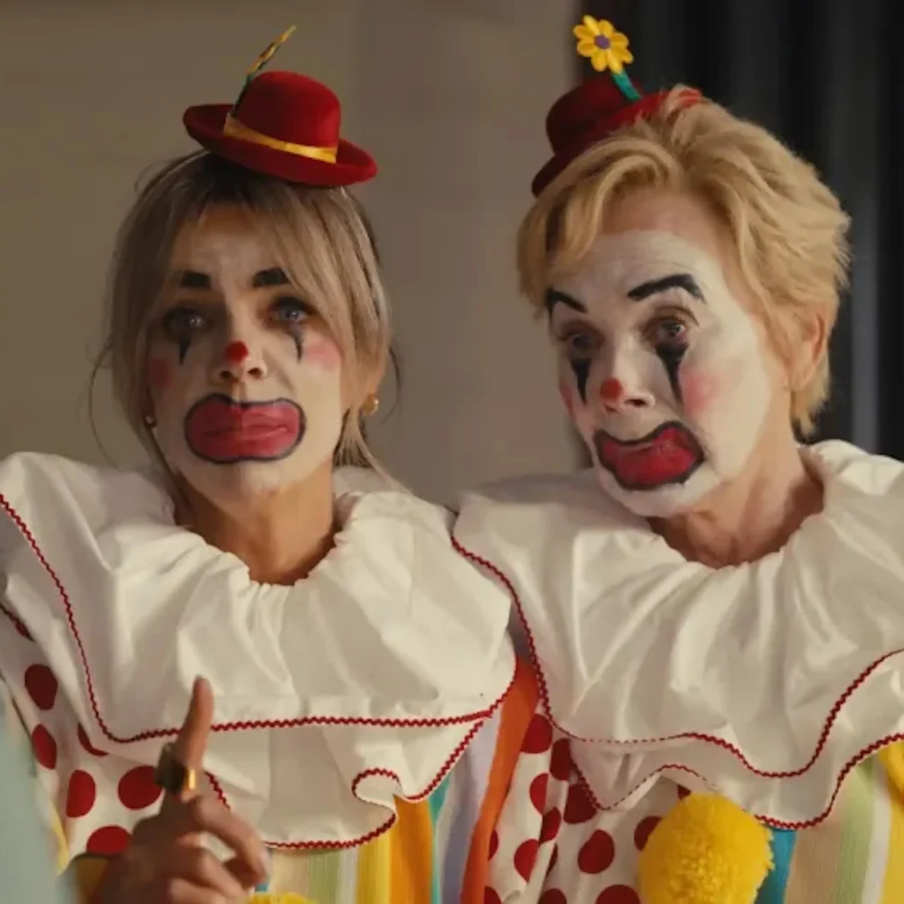 hacks season 5 deborah vance dj vance clown celebrity amazing race