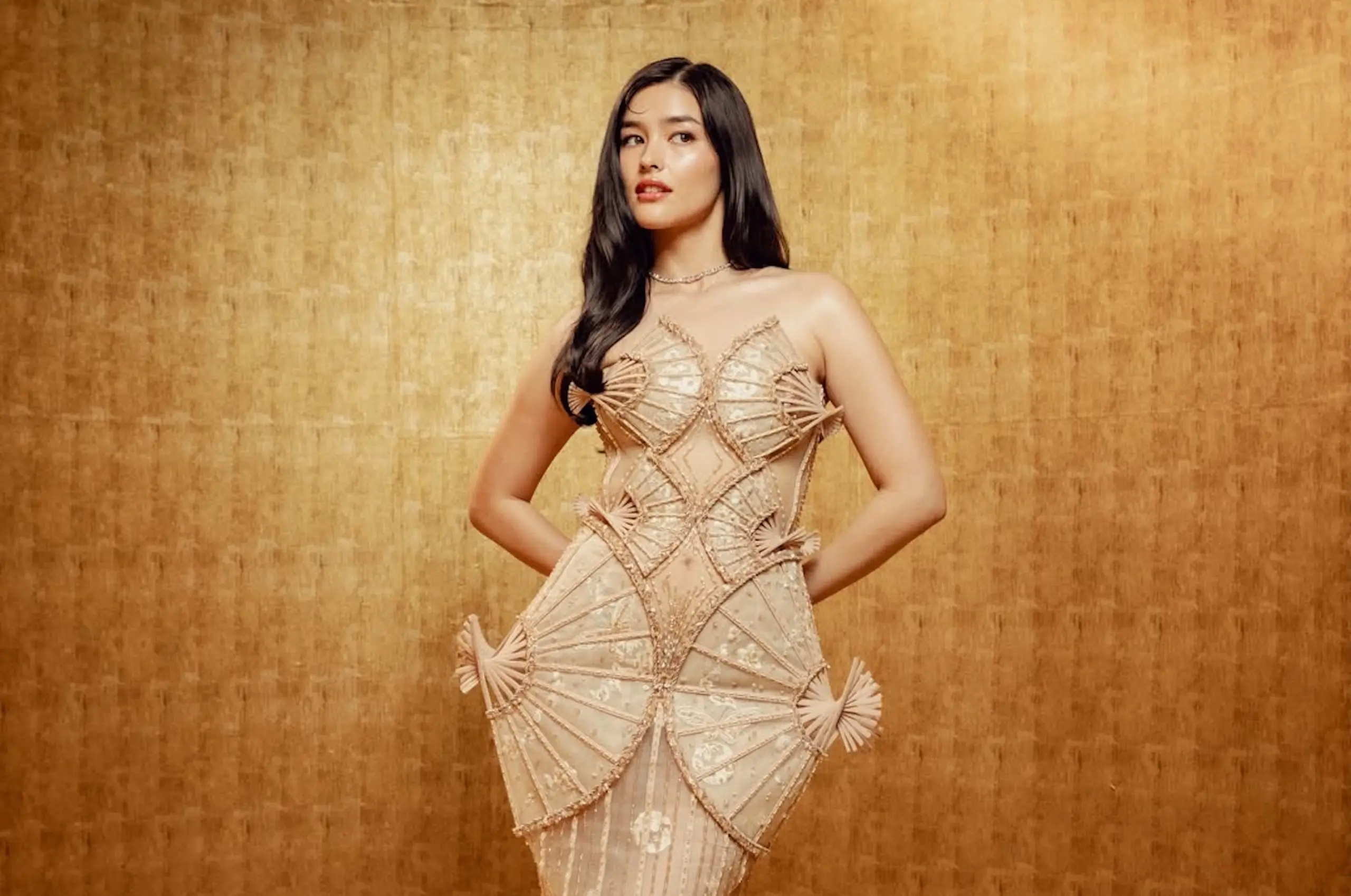 liza soberano