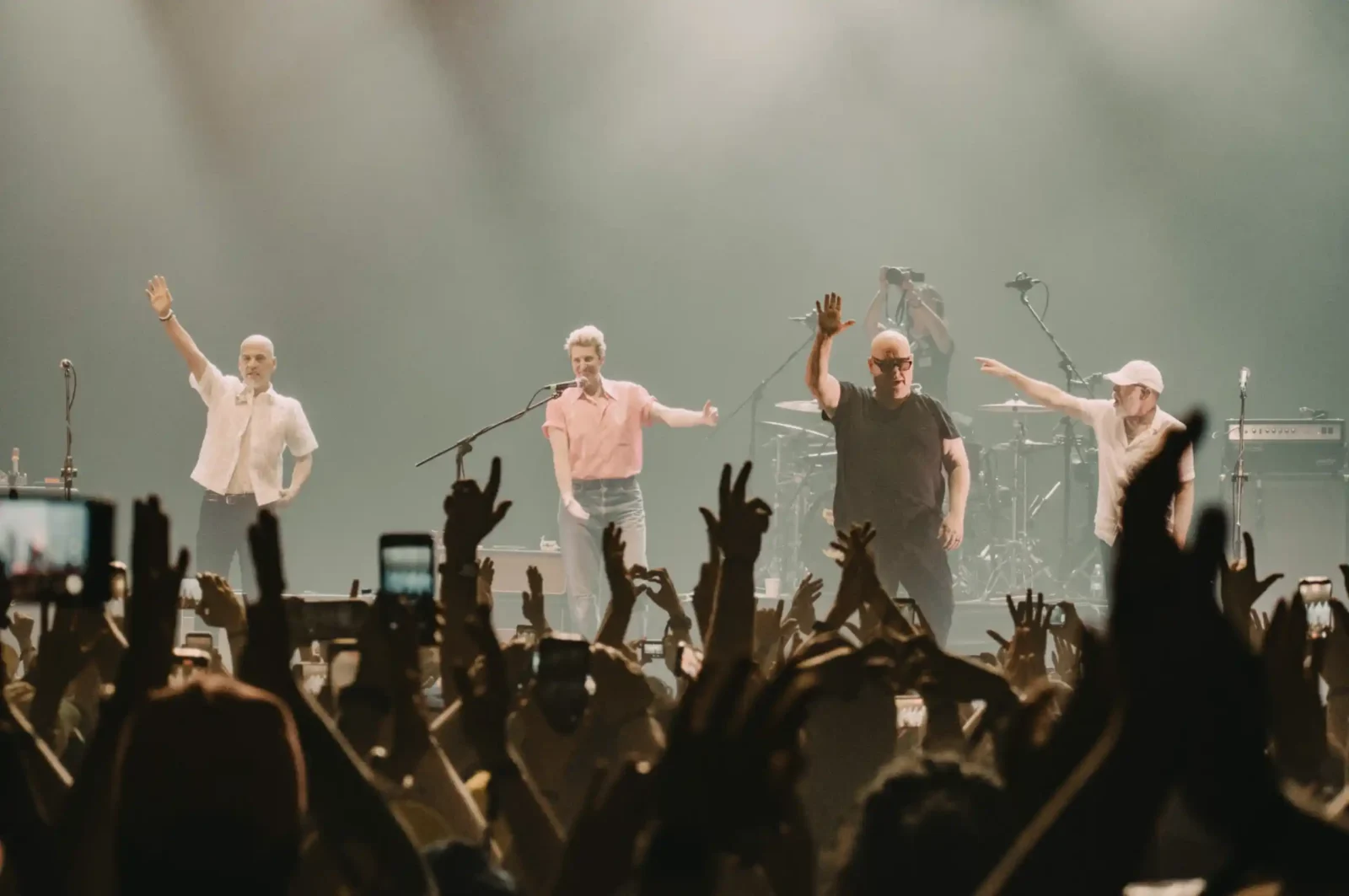 Pixies Live in Manila