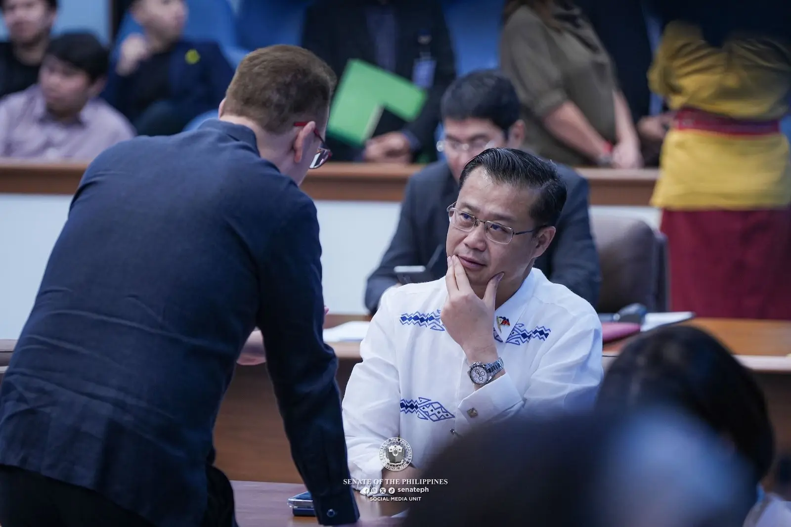 alan peter cayetano and win gatchalian in senate session hall