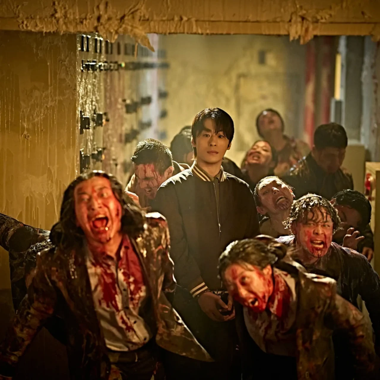 Koo Kyo-hwan as bioterrorist Yeong Cheol in Colony.