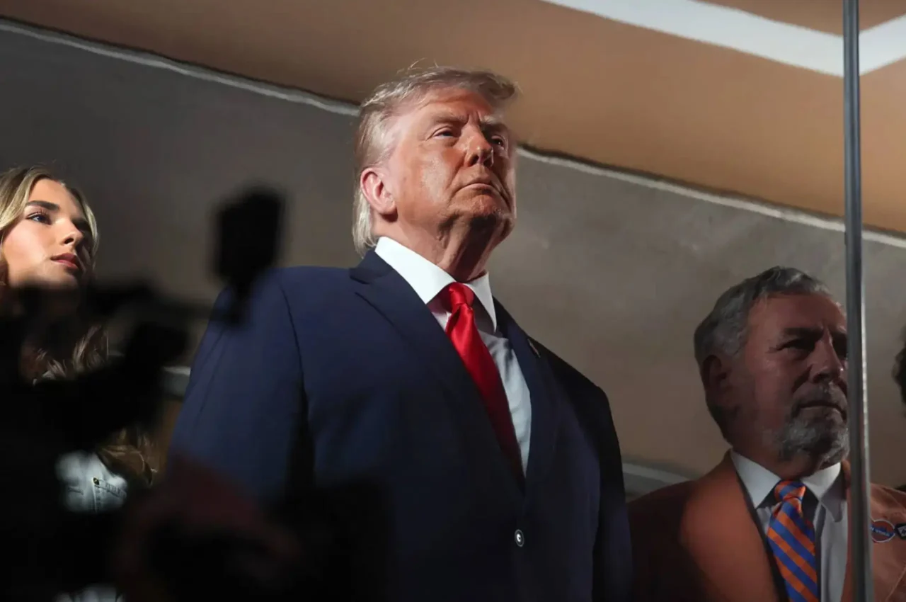 donald trump at knicks nba finals
