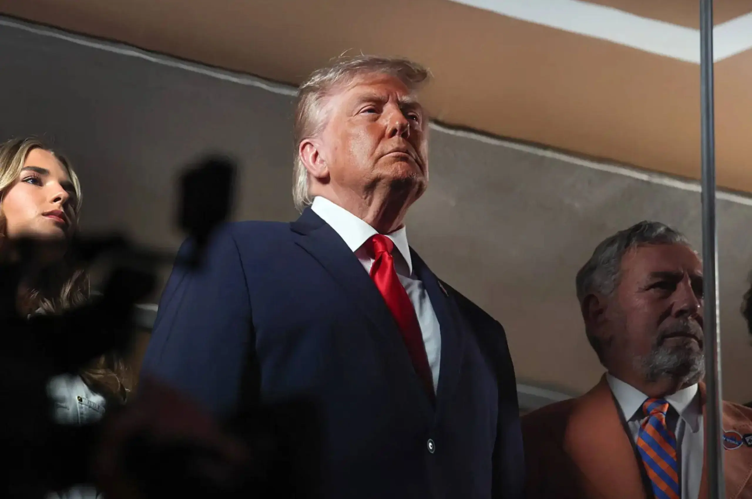 donald trump at knicks nba finals