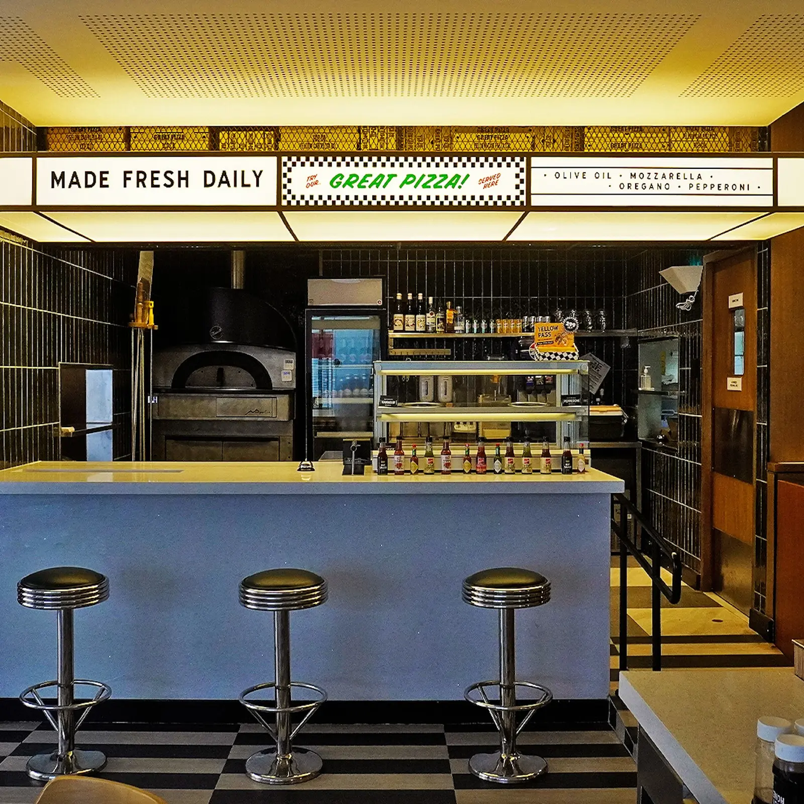 Yellow Cab Pizza Eastwood flagship store EW Photo 2
