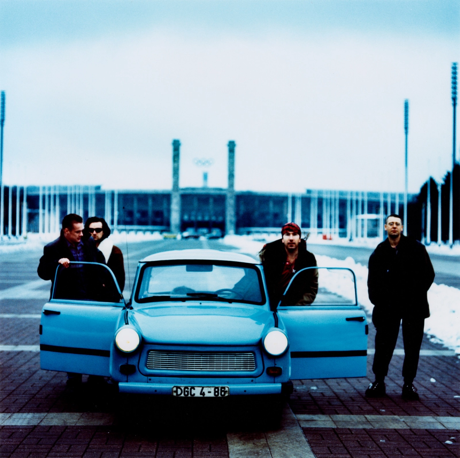U2