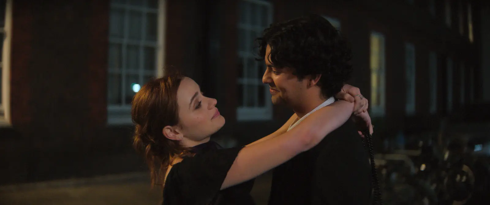 joey king xolo mariduena practical magic 2