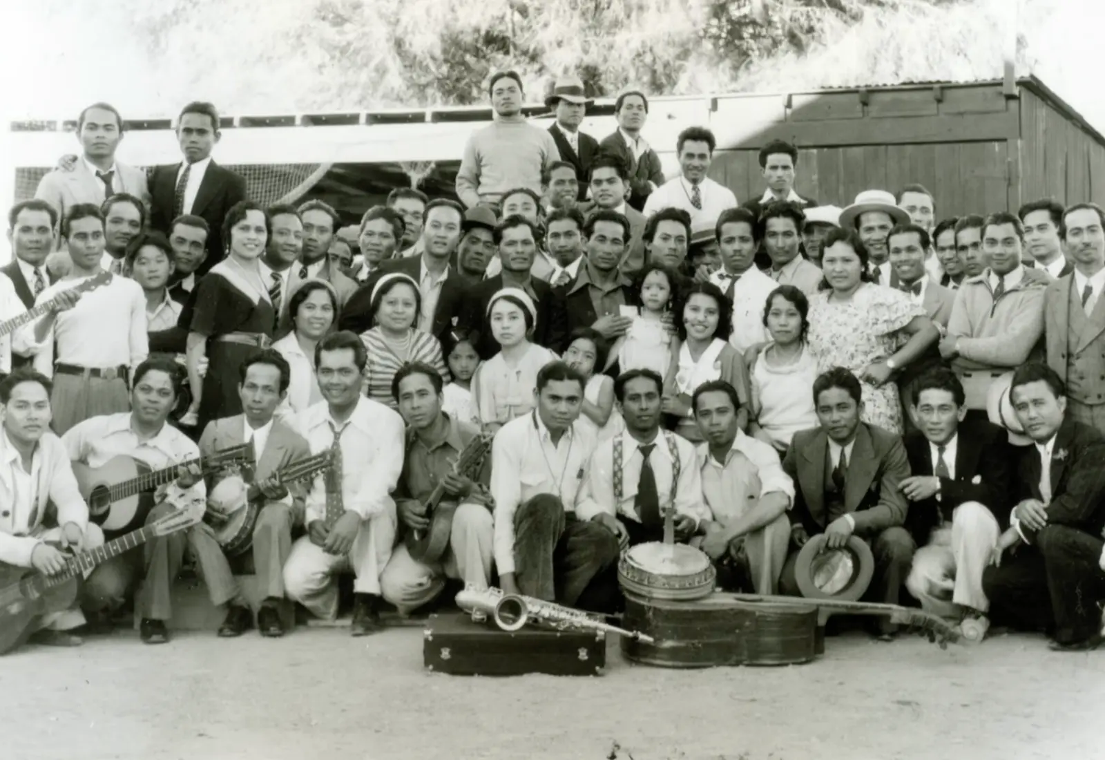 little manila's manongs and manangs