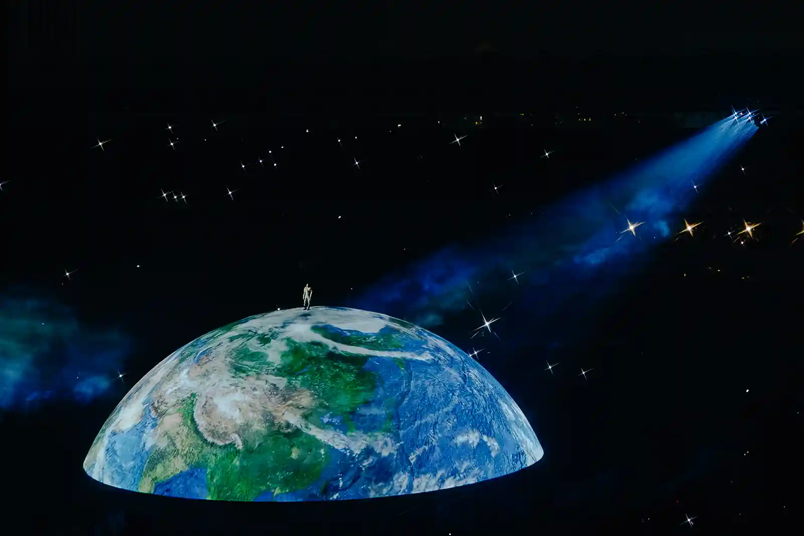 ye live in jakarta
