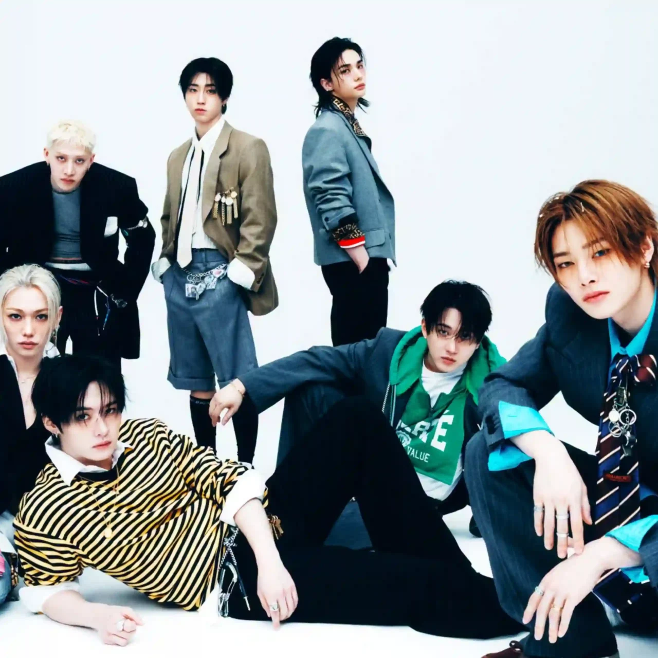 Stray Kids